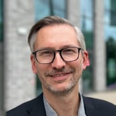 Dr. Håkan Sandquist
